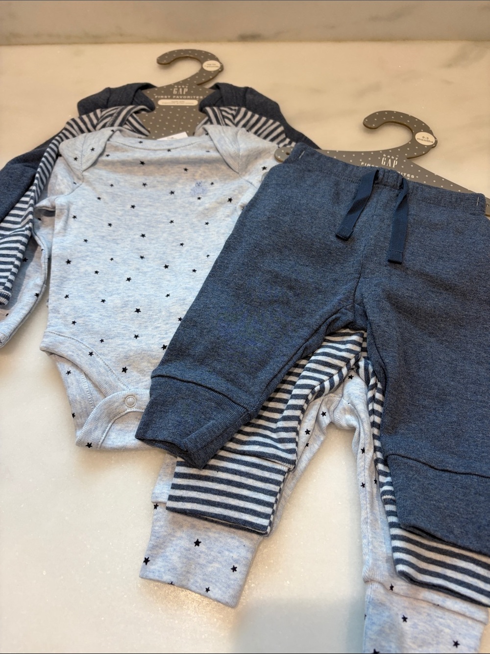 GAP Navy & Light Gray Star Baby One-Piece and Pants Set
